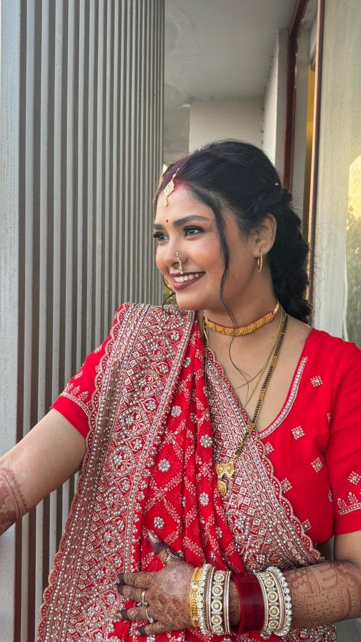 Bridal makeup and hairstyling by SB Makeovers, Prayagraj