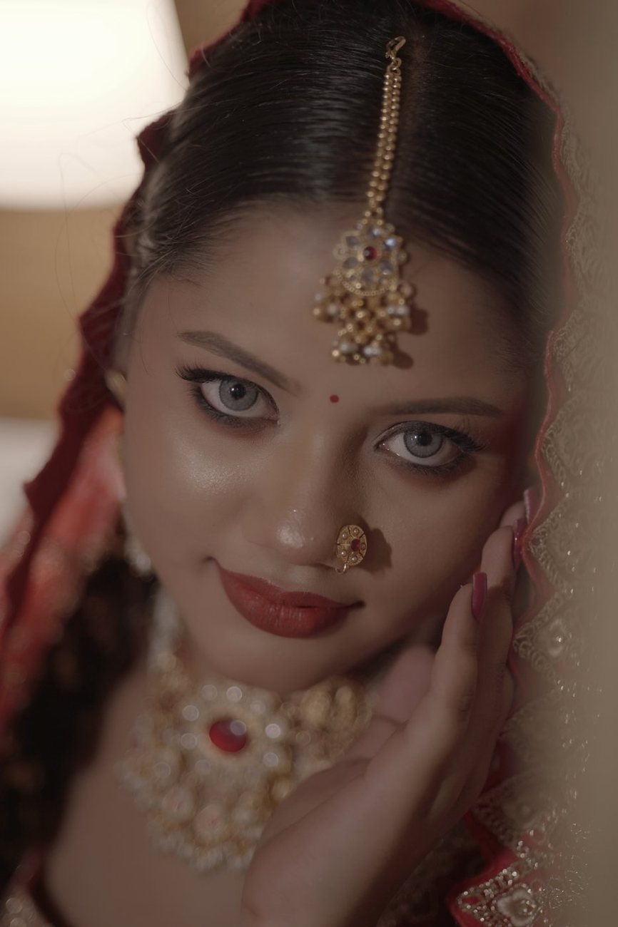 Bridal makeup and hairstyling by SB Makeovers, Prayagraj