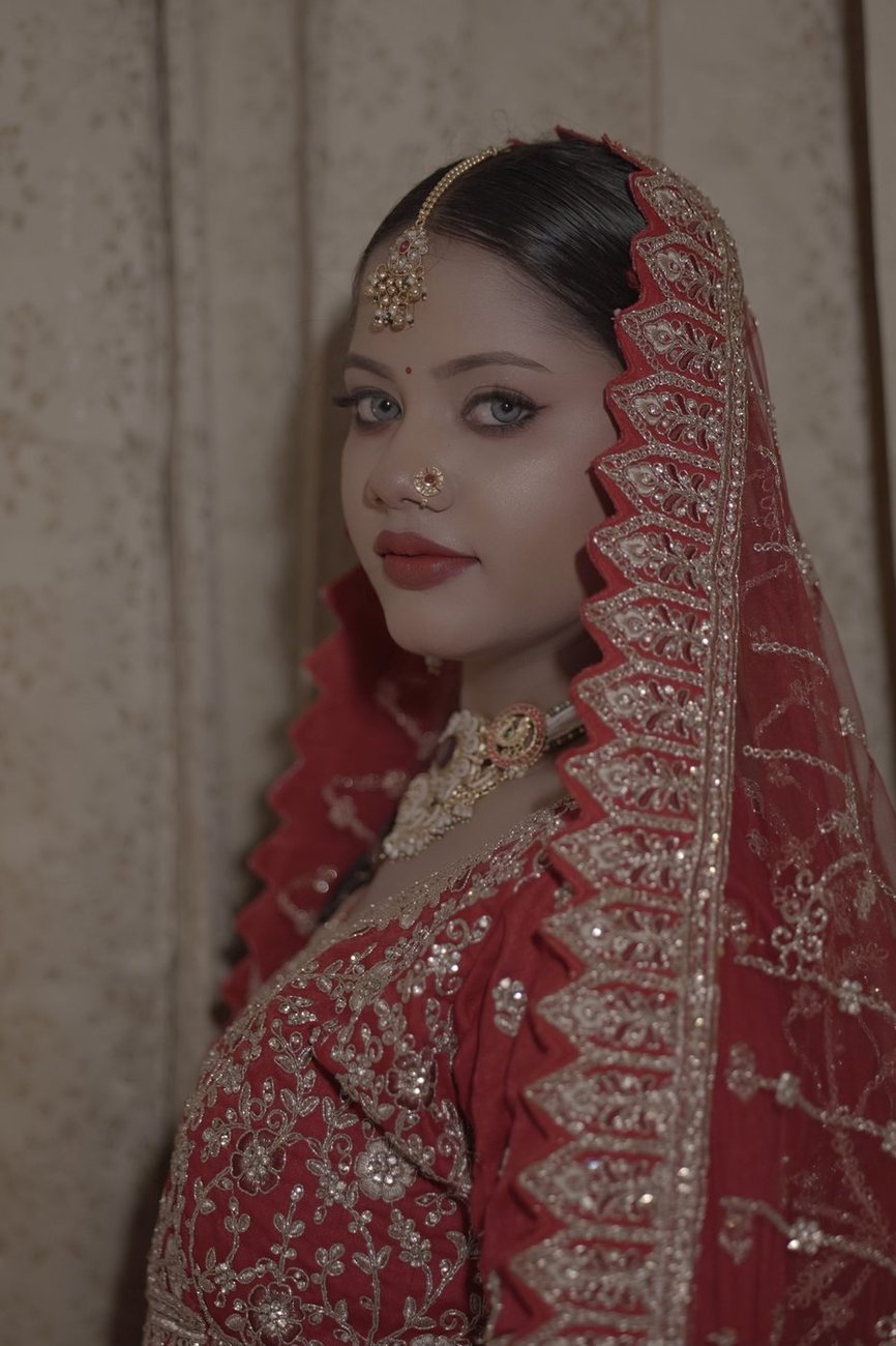 Bridal makeup and hairstyling by SB Makeovers, Prayagraj