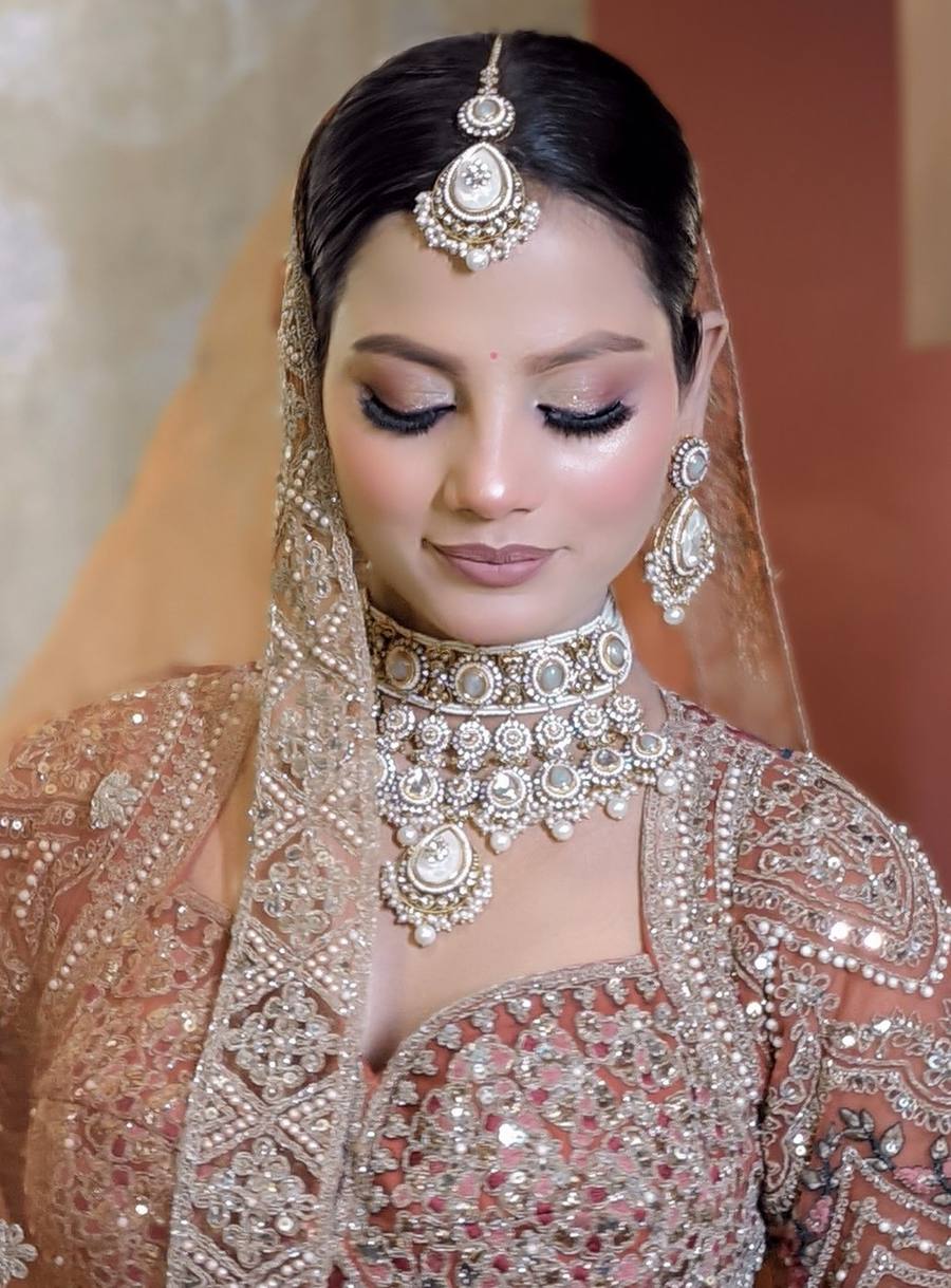 Bridal makeup and hairstyling by SB Makeovers, Prayagraj