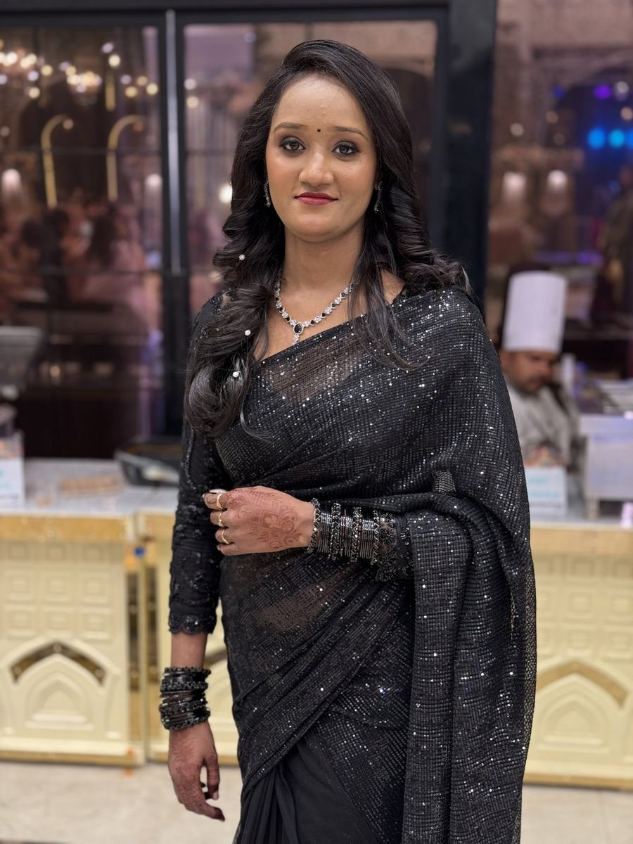 Party and guest makeup by SB Makeovers, Prayagraj